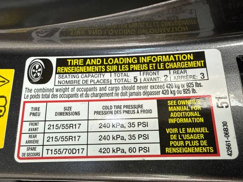 Used 2018 Toyota Camry LE FWD image 50
