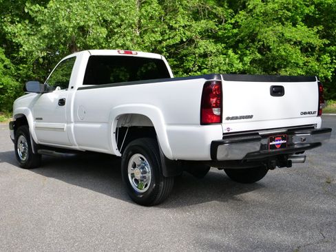 Used 2004 Chevrolet Silverado 2500 LS RWD image 15