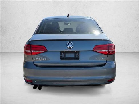 Used 2015 Volkswagen Jetta SE FWD image 6
