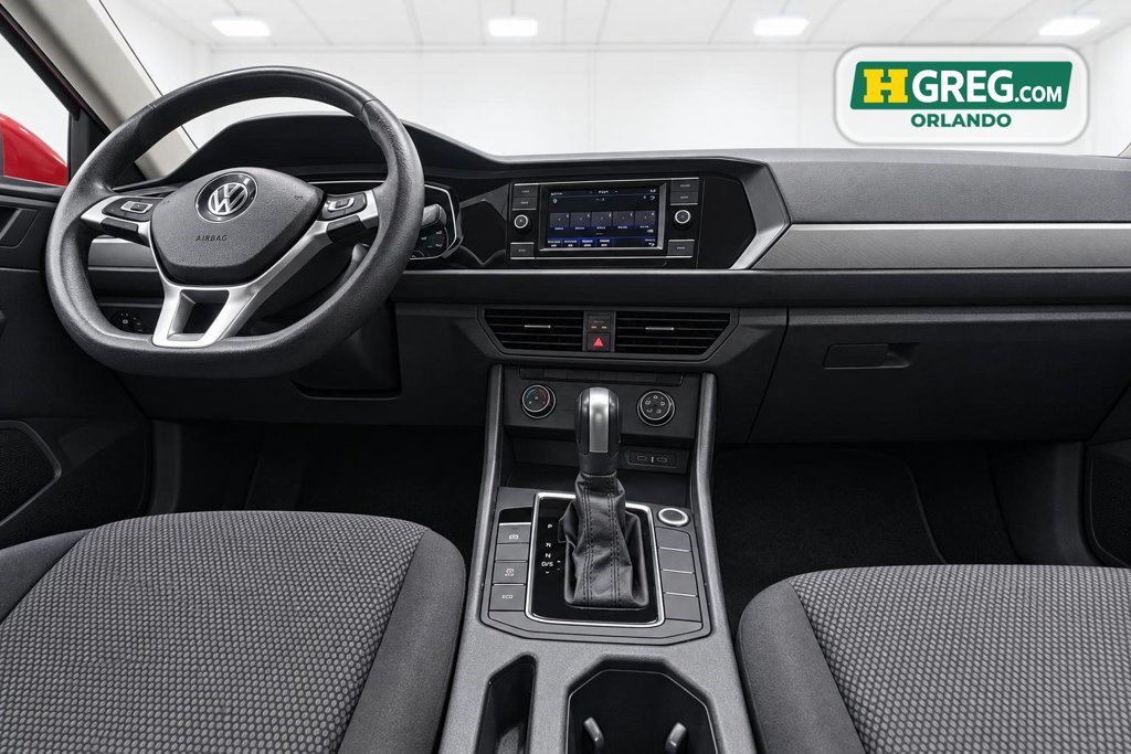 Used 2021 Volkswagen Jetta R-Line FWD image 8