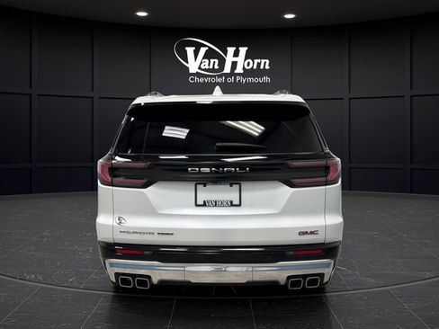 Used 2024 GMC Acadia Denali AWD/4WD image 6