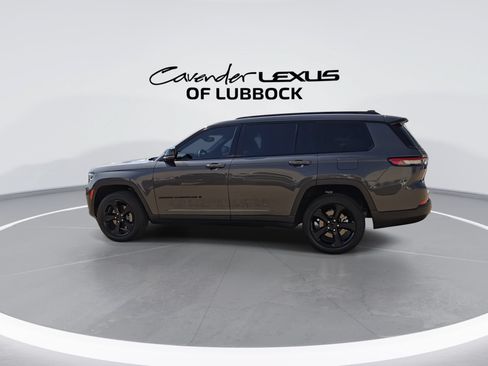 Used 2023 Jeep Grand Cherokee L Laredo AWD/4WD image 6