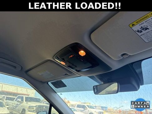 Used 2024 Kia Carnival LX image 35