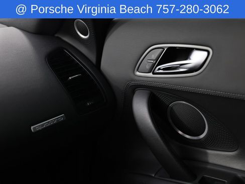 Used 2011 Audi R8 V10 AWD/4WD image 41