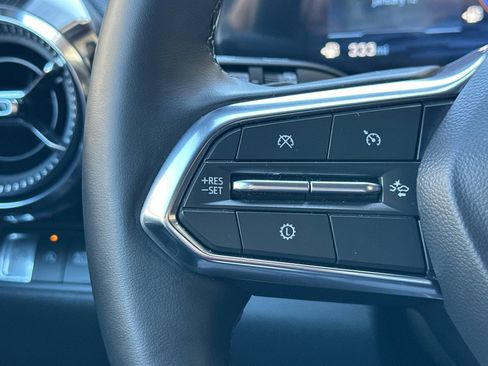 Used 2026 Chevrolet Equinox LT image 31