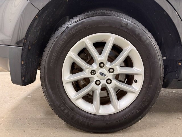 Used 2013 Ford Edge SE FWD image 38
