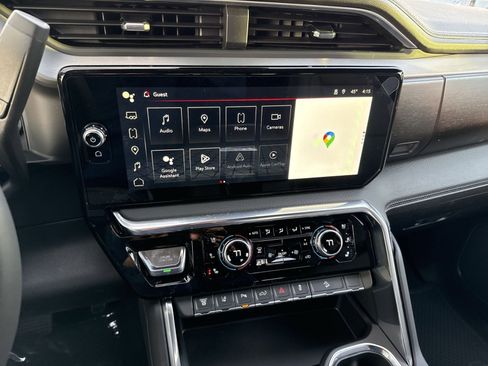 New 2026 GMC Sierra 2500 Denali w/ Technology Package image 14