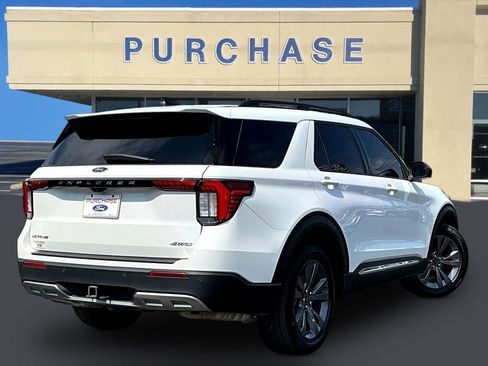 Used 2025 Ford Explorer Active w/ Active Comfort Package AWD/4WD image 6
