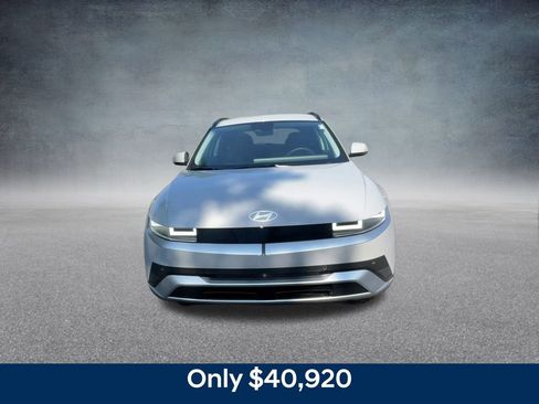 New 2025 Hyundai Ioniq 5 SEL image 5