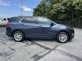 Used 2018 Chevrolet Equinox LT image 2