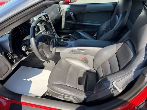 Used 2006 Chevrolet Corvette Coupe w/ Preferred Equipment Group image 10