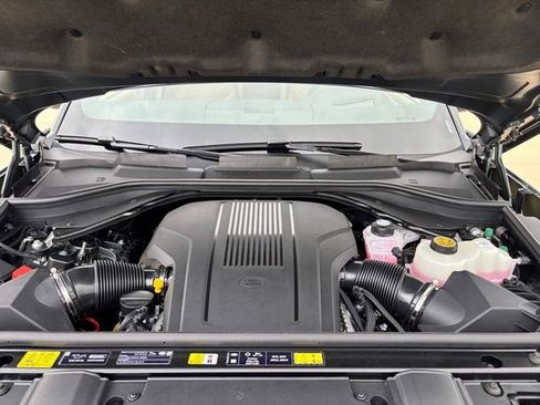 New 2026 Land Rover Range Rover SE AWD/4WD image 23