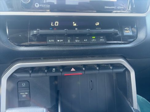 Used 2022 Toyota Tundra SR5 image 20