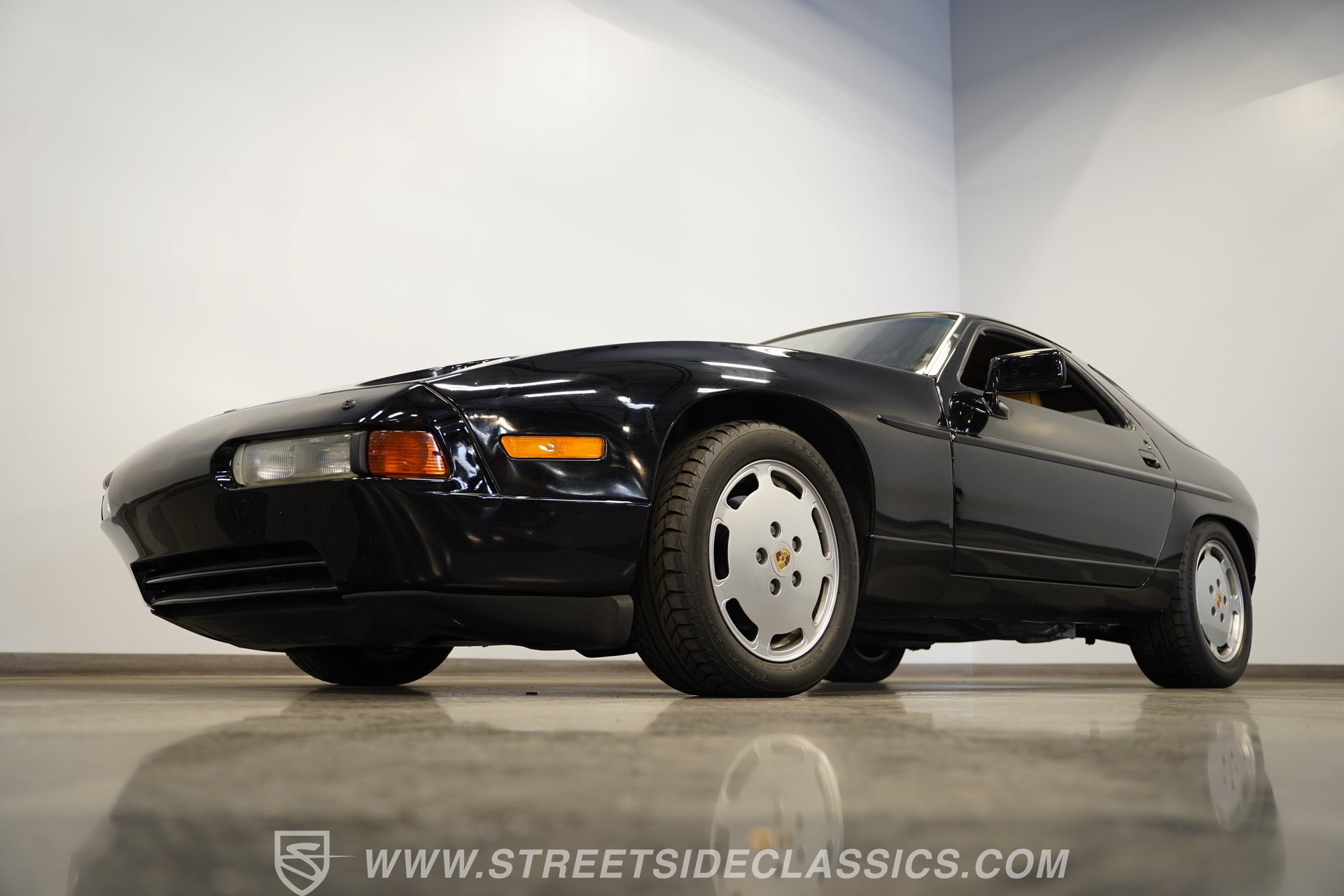Used 1988 Porsche 928 S4 RWD image 21