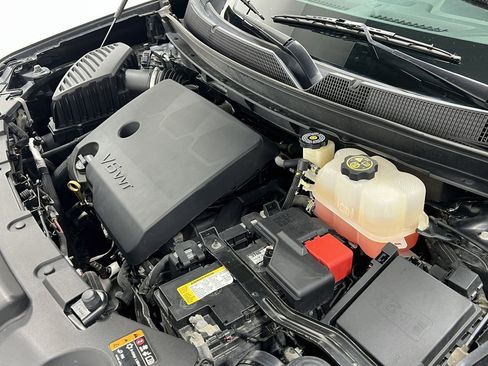 Used 2019 Chevrolet Traverse Premier w/ LPO, 'HIT The Road' Package image 29