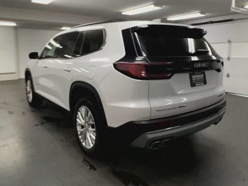 Used 2024 GMC Acadia Elevation AWD/4WD image 7
