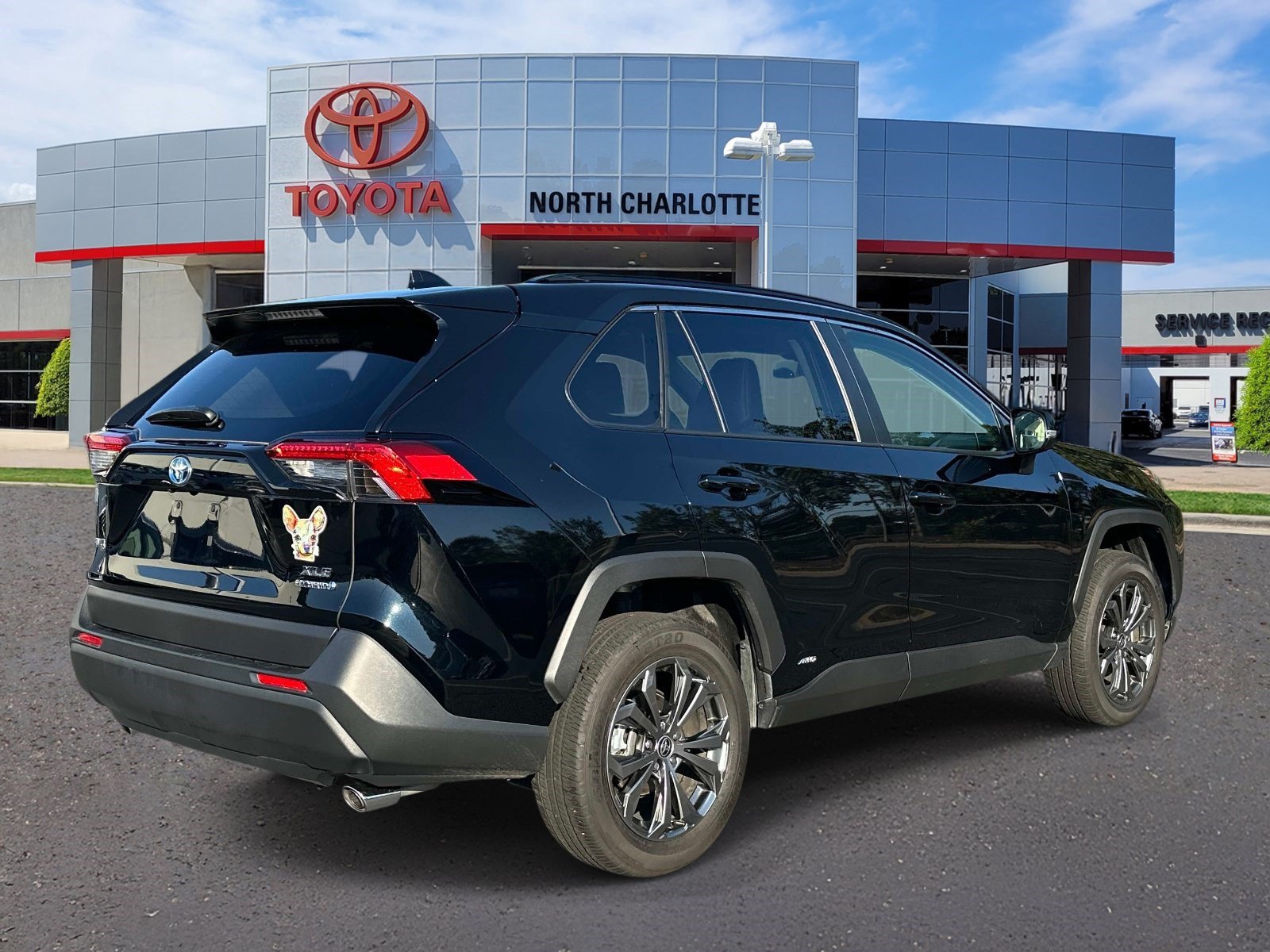 Used 2024 Toyota RAV4 XLE Premium w/ Weather Package AWD/4WD image 6