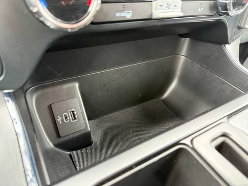 Used 2025 Ford F150 XLT w/ Equipment Group 301A Standard AWD/4WD image 19