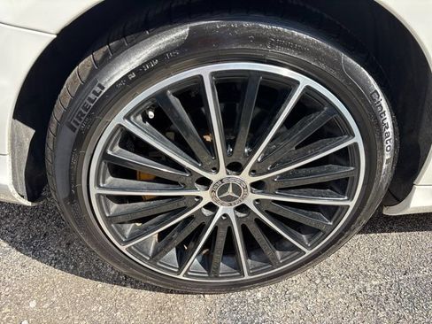 Used 2020 Mercedes-Benz C 300 Sedan image 11