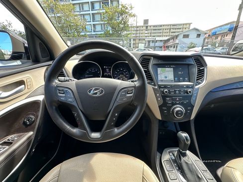 Used 2017 Hyundai Santa Fe Sport w/ 2.4L Tech Package 04 FWD image 20