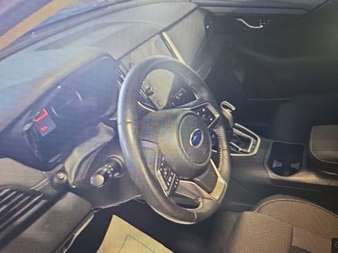 Used 2023 Subaru Outback Premium AWD/4WD image 10