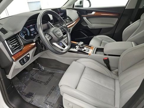 Used 2022 Audi Q5 e Prestige image 14
