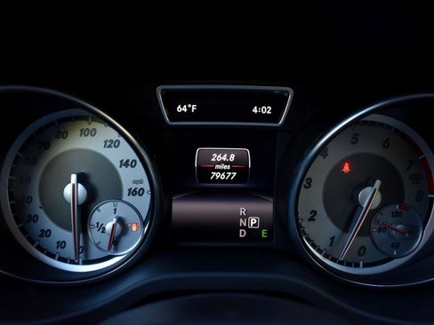 Used 2015 Mercedes-Benz CLA 250 image 18