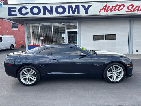 Used 2013 Chevrolet Camaro SS w/ RS Package image 2