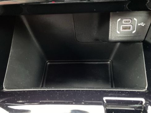 Used 2023 Jeep Compass Limited AWD/4WD image 34