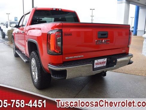 Used 2018 GMC Sierra 1500 SLT w/ Suspension Package, Off-Road image 7
