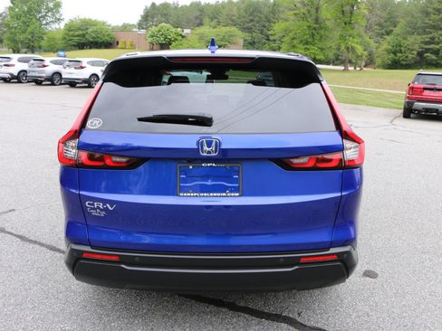 Used 2024 Honda CR-V EX-L image 4