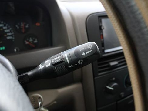 Used 2000 Jeep Grand Cherokee Laredo AWD/4WD image 14