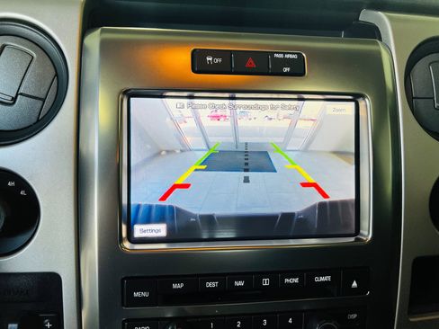 Used 2012 Ford F150 Raptor w/ Raptor Luxury Pkg image 23