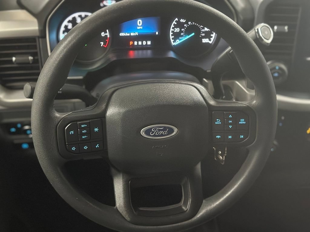 Certified 2022 Ford F150 XLT w/ Trailer Tow Package RWD image 5
