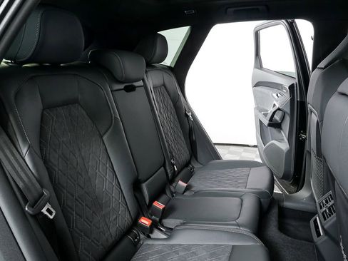 New 2025 Audi SQ5 Premium Plus image 22