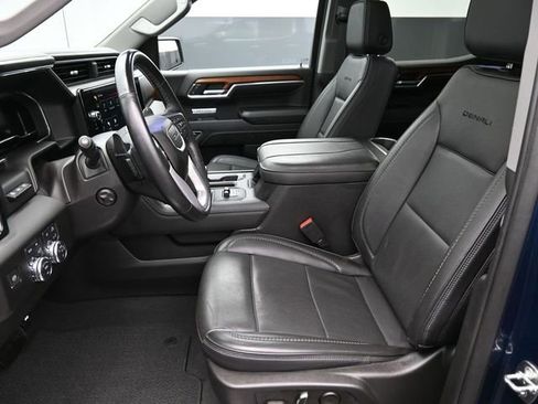 Used 2023 GMC Sierra 1500 Denali w/ Technology Package image 10