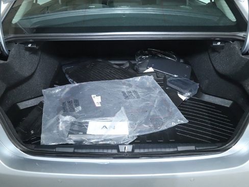 Used 2024 Subaru Legacy Sport image 30