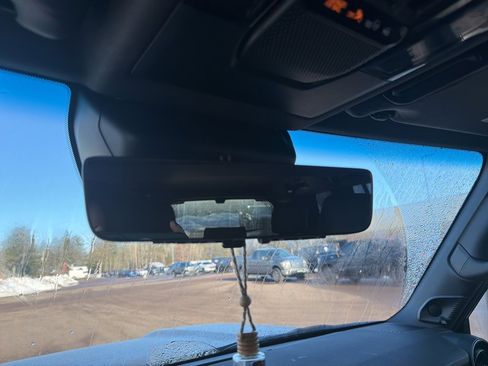 Used 2025 Toyota Land Cruiser image 30