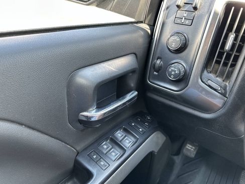 Used 2018 Chevrolet Silverado 1500 LT w/ All Star Edition AWD/4WD image 20
