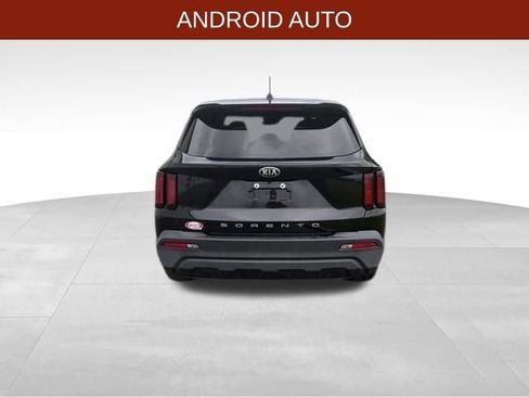 Used 2021 Kia Sorento LX FWD image 6