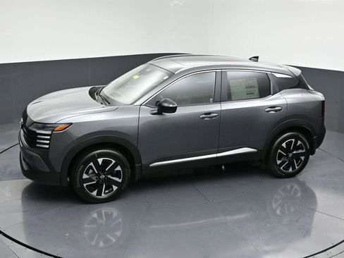 New 2026 Nissan Kicks SV w/ SV Premium Package image 24
