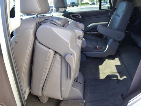 Used 2017 GMC Yukon Denali w/ Open Road Package AWD/4WD image 51