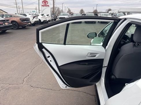 New 2026 Toyota Corolla SE image 36