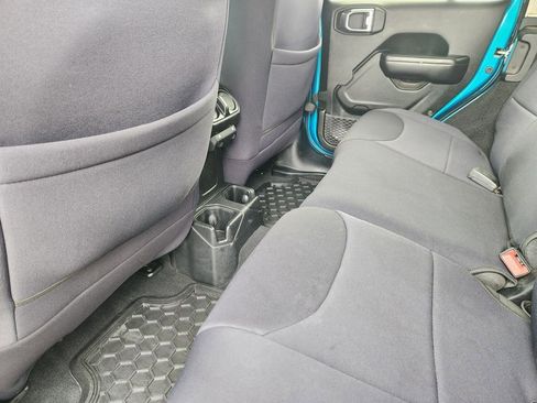 Used 2020 Jeep Wrangler Unlimited Sport image 30