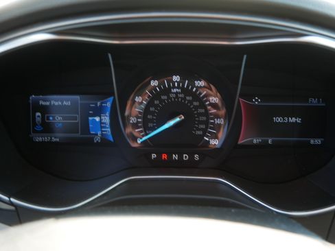 Used 2017 Ford Fusion SE w/ Fusion SE Technology Package FWD image 31