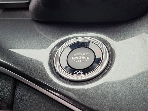 Used 2022 Jeep Grand Cherokee Altitude image 28