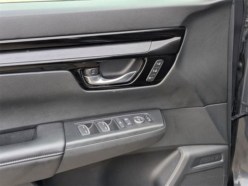 Used 2025 Honda CR-V EX-L image 13
