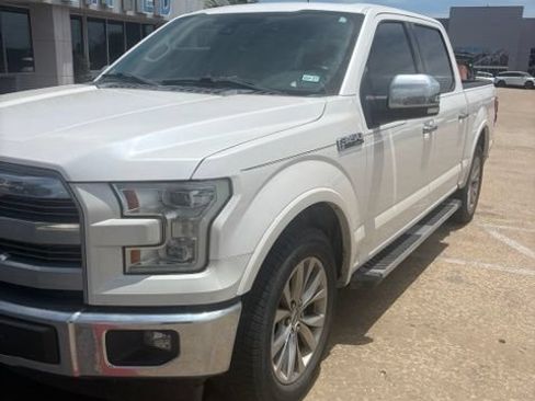 Used 2017 Ford F150 Lariat w/ Equipment Group 502A Luxury RWD image 13