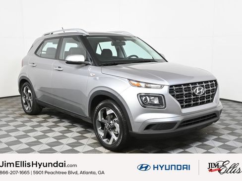 Certified 2023 Hyundai Venue SEL image 26