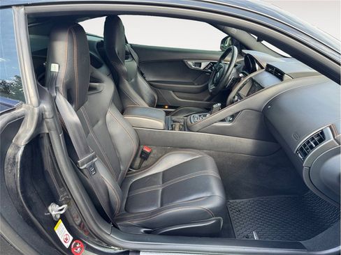 Used 2017 Jaguar F-TYPE R AWD/4WD image 15